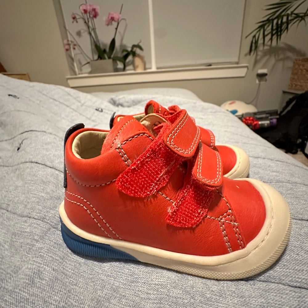 Naturino baby shoes, European size 20, us 5C